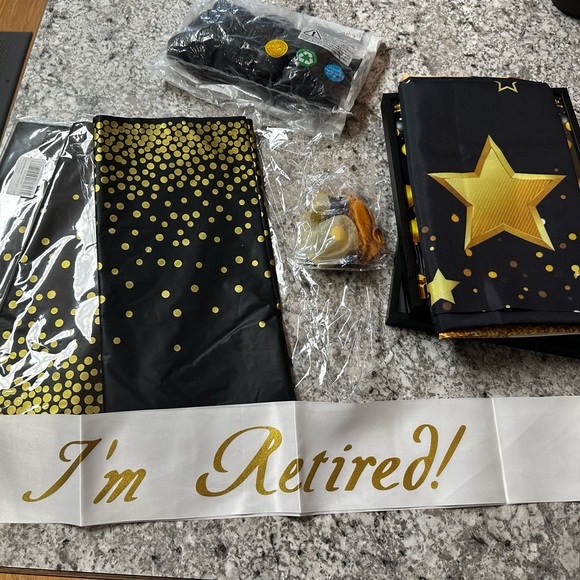 Happy Retirement decorations - Picture 2 of 2